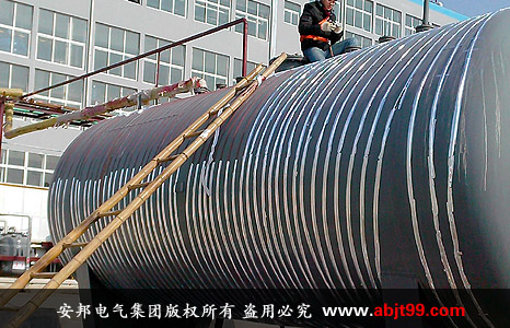 國內較大的LNG儲罐 采用落地電黄瓜官网入口式承台(圖1)