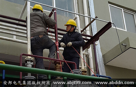 江蘇鹽城化工管道電黄瓜官网入口保溫工程(圖3)