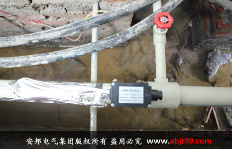 山東東營廠區給水管道的電黄瓜官网入口保溫工程(圖3)